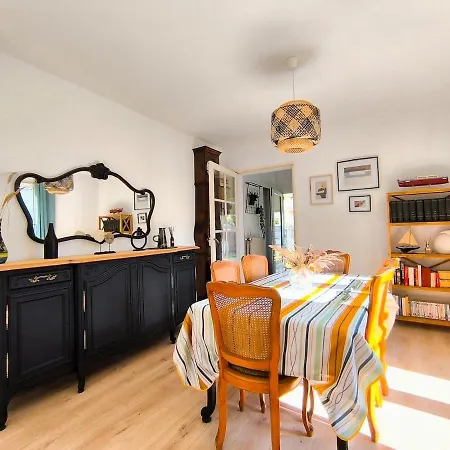 בית נופש Zigzag House Sleeps 4 אנדרנוס-לה-באינס